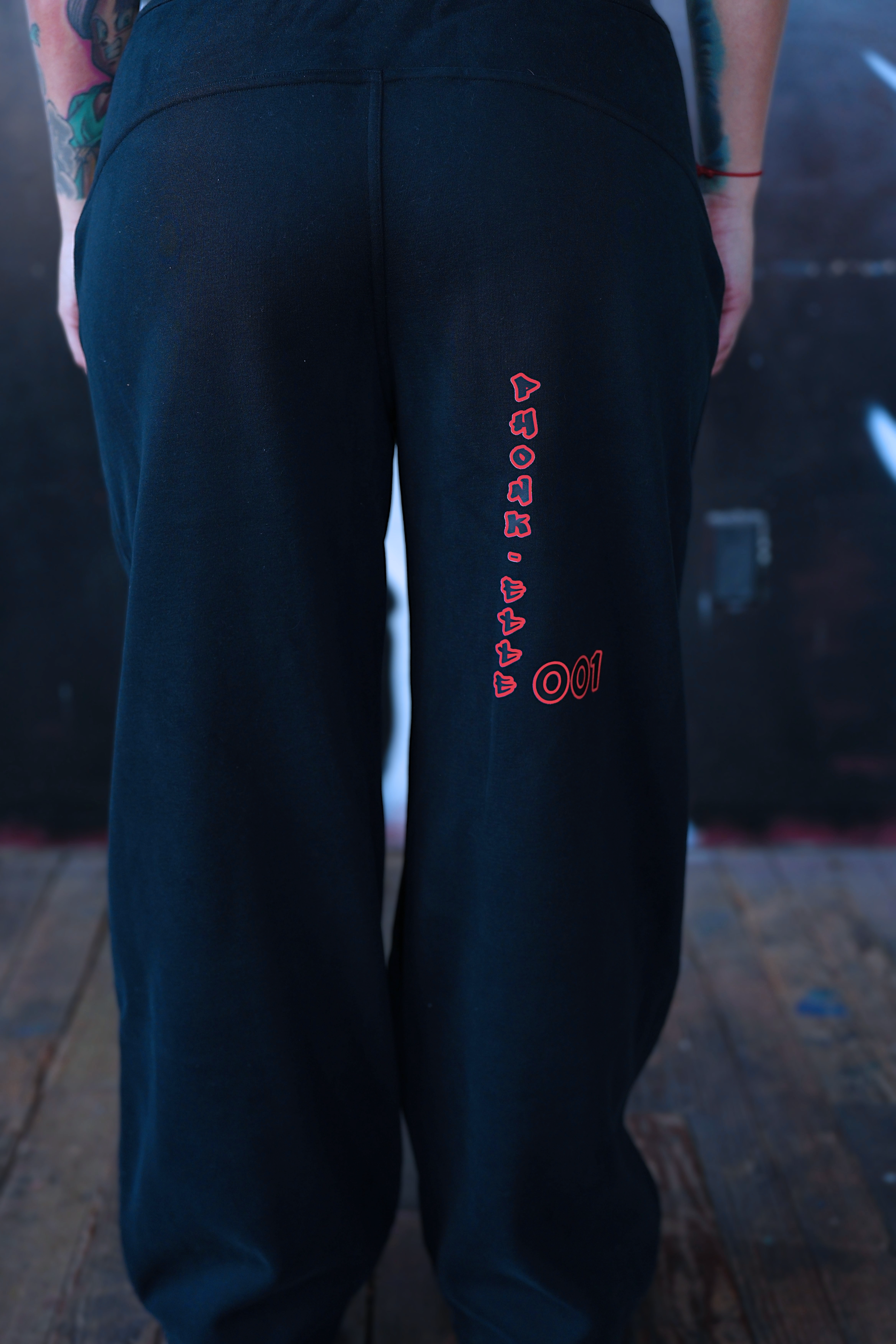 "LADY ESPANA" Straight-Leg Sweatpants